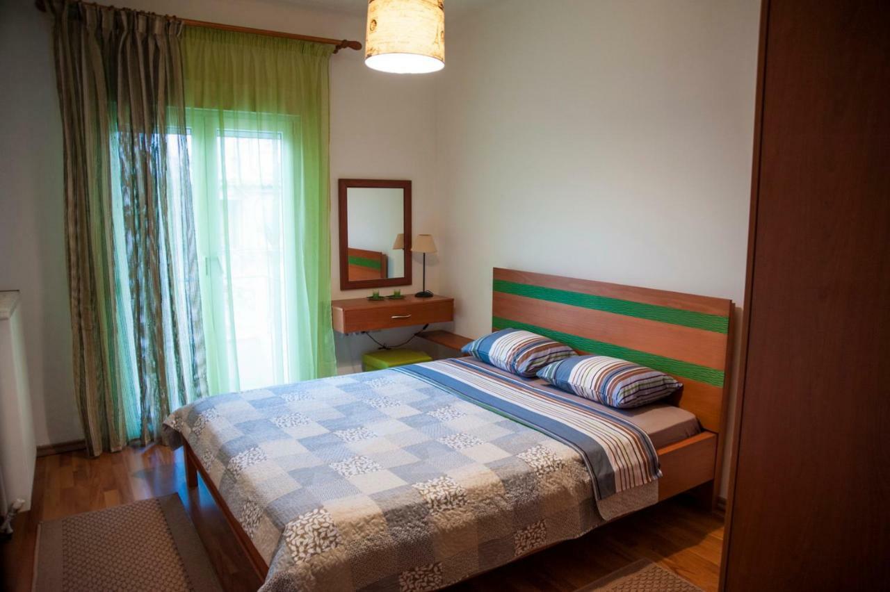 Two Bedroom Apartment Thessaloniki Exterior foto